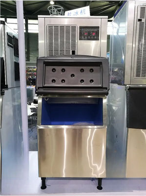 Consumo 300kg/24h fresco da baixa potência da grande quantidade de máquina de gelo do floco de Sk-033 Commerical